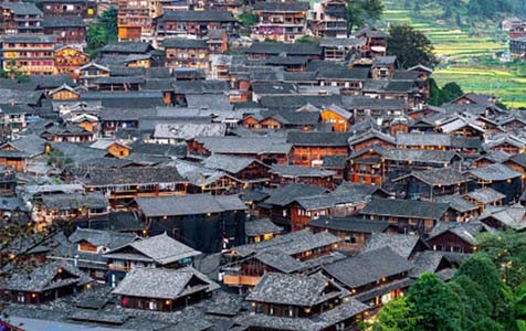 宁南6种常见的外墙仿石漆施工工艺！